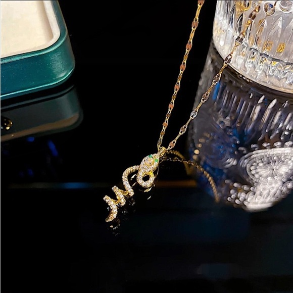 Gold Plated Emerald Snake Pendant - Picture 5 of 5